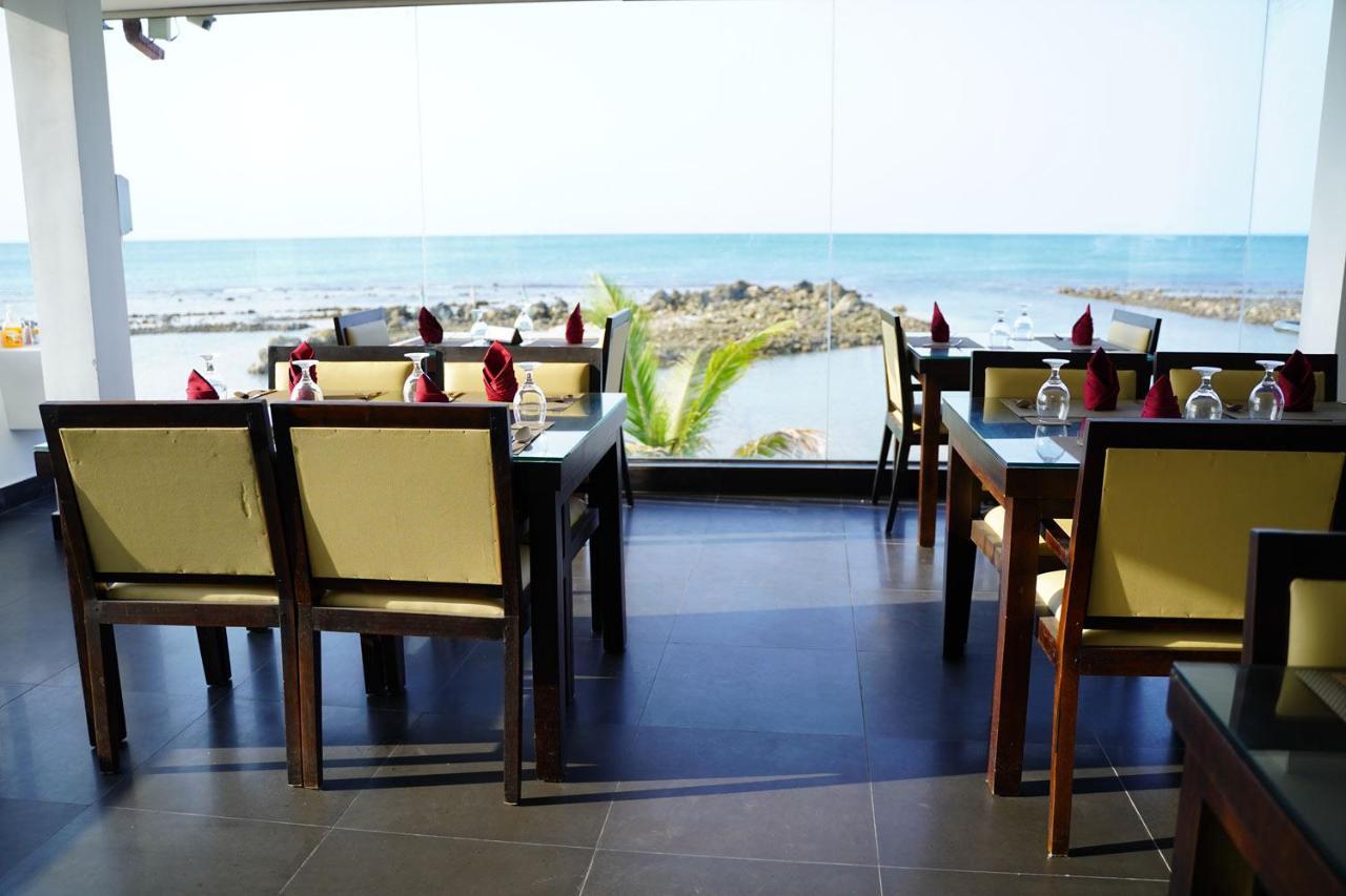 Village Hotel Northern Point Point Pedro Dış mekan fotoğraf